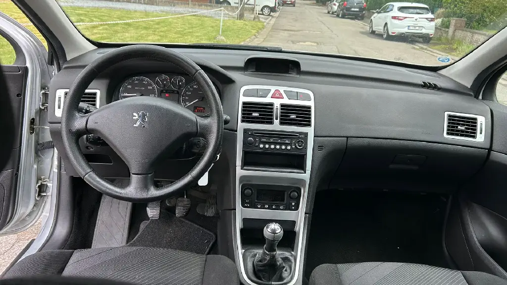 JQZH4898.webp
